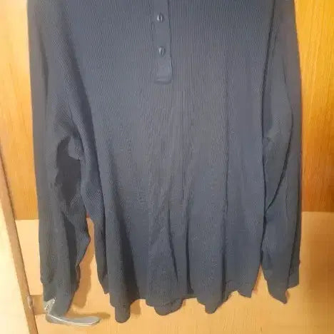 [BUNJANG] Uniqlo Waffle Henley Neck T-Shirt Black 4XL / 유니클로 와플 헨리넥 티셔츠 블랙 4XL