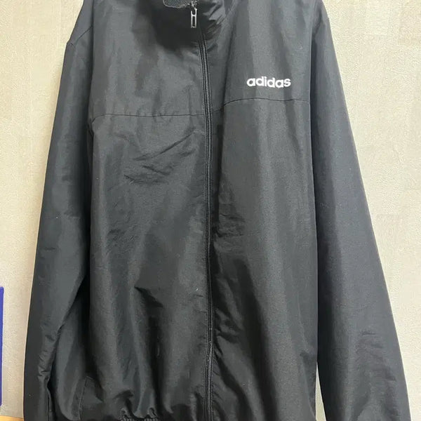 [BUNJANG] Adidas Windbreaker Jumper Black / 아디다스 바람막이 점퍼 블랙