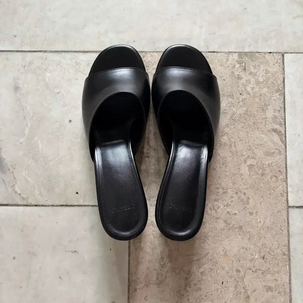 [BUNJANG] Urbanik 30 Donna Slide Heels (245) / 얼바닉30 도나 슬라이드 힐 (245)