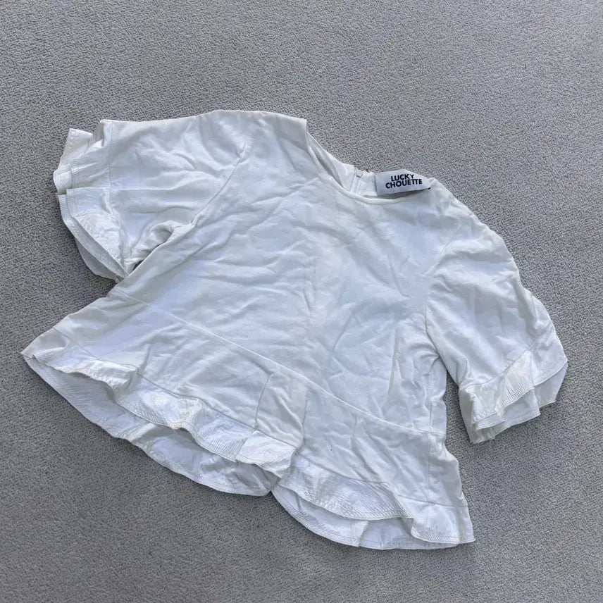 [BUNJANG] Lucky Chouette Women's Frill Short-Sleeve Blouse / 38 럭키슈에뜨 여성 프릴 반팔 블라우스 0710E