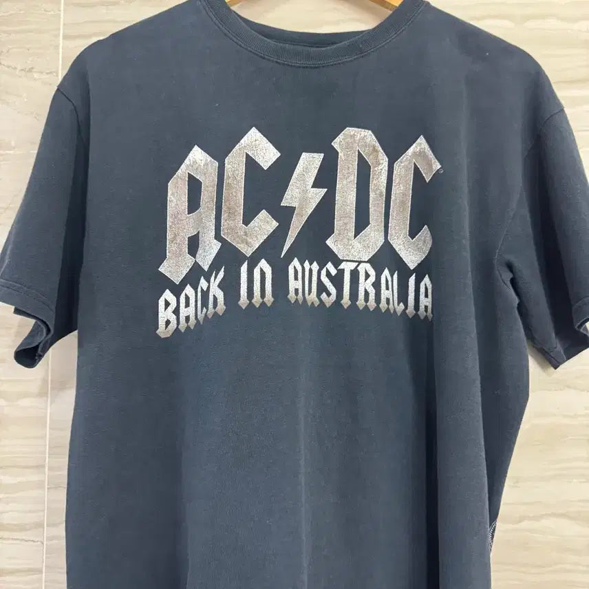 [BUNJANG] AC/DC Back in Australia 2009 Tour T-Shirt / ACDC Back in Austraila 2009 투어 티셔츠