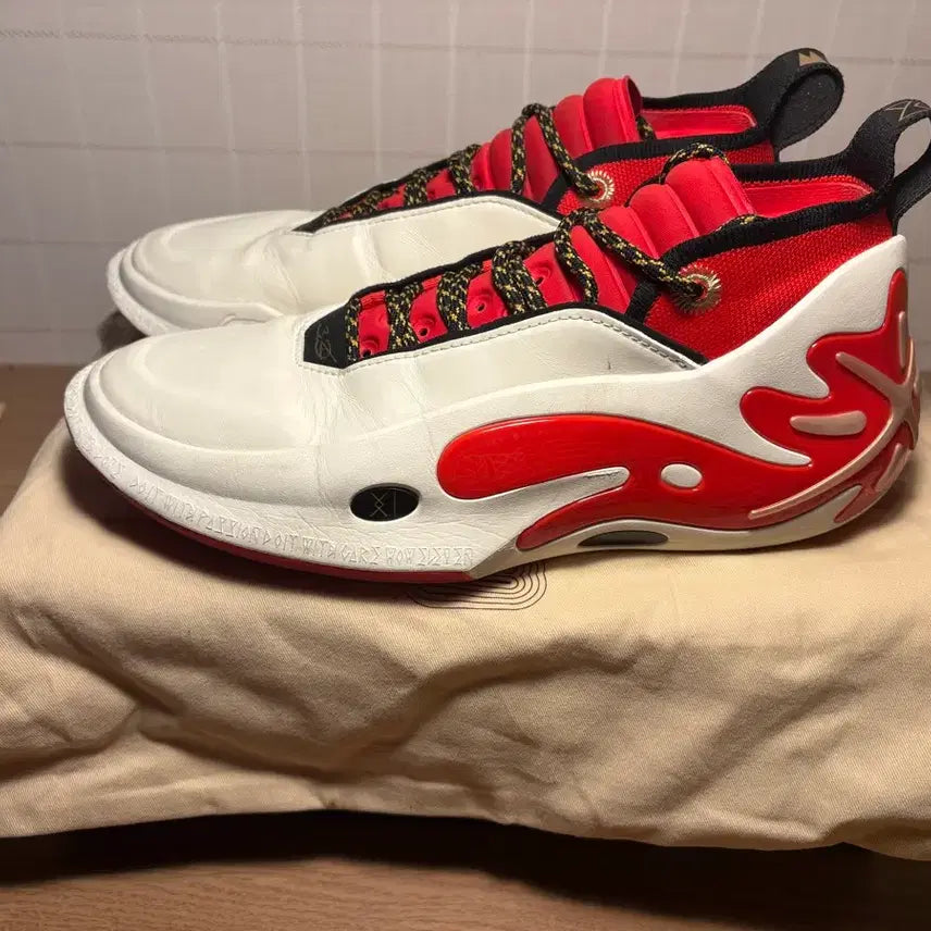 [BUNJANG] Way of Wade 11 Basketball Shoes / 웨이오브 웨이드 11 농구화 265