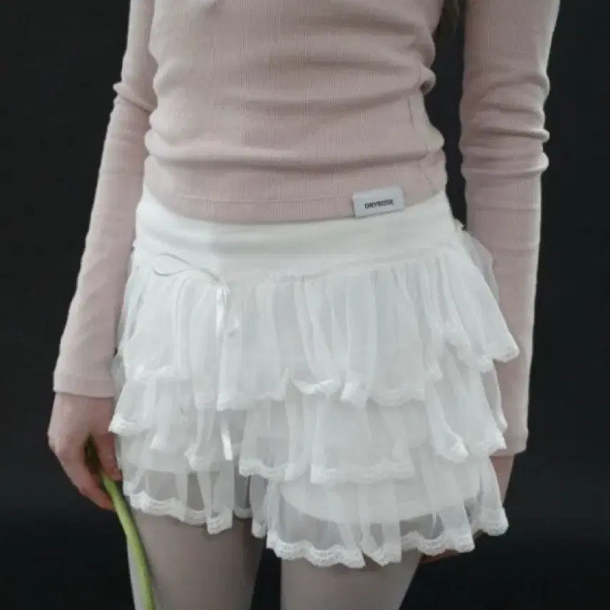 [BUNJANG] Dry Rose Tutu Skirt - Ivory / 드라이로즈 튜튜 스커트 아이보리