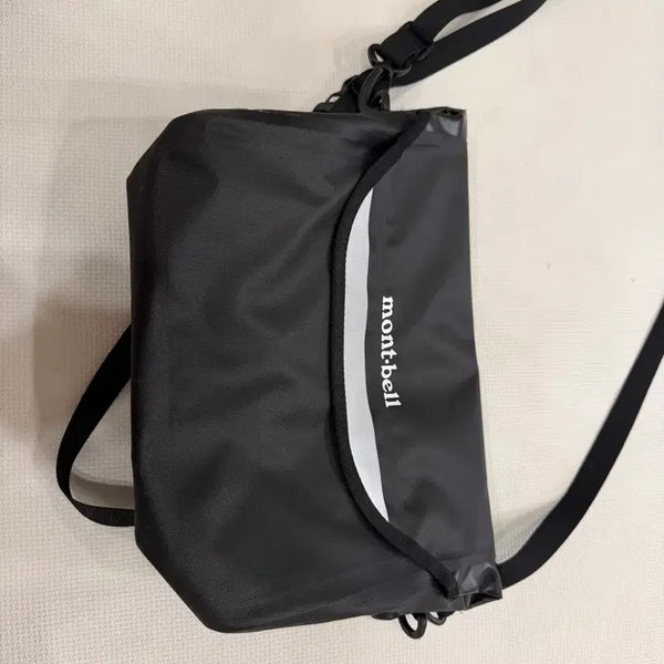 [BUNJANG] Montbell Crossbody Bag Black / 몽벨 크로스백 블랙