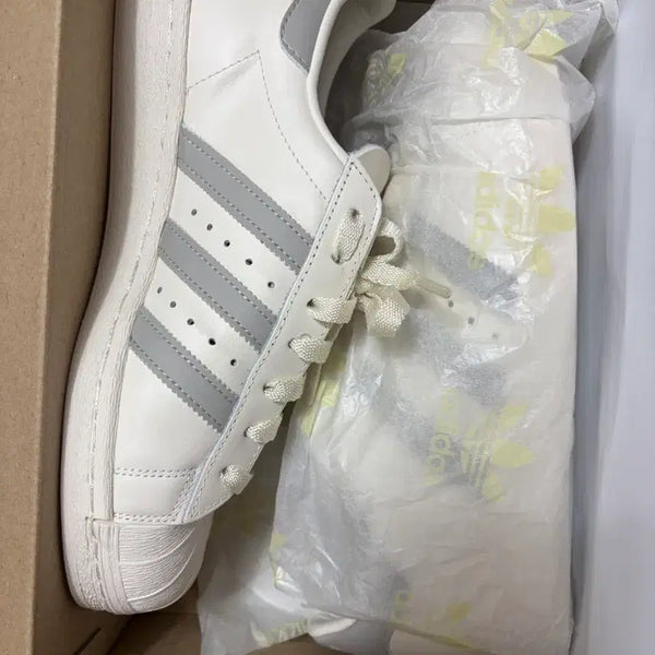 [BUNJANG] Adidas Superstar Cloud White Metal Grey Shoes (255mm) / 아디다스 슈퍼스타 클라우드 화이트 메탈 그레이 255 택 그대로 새상품