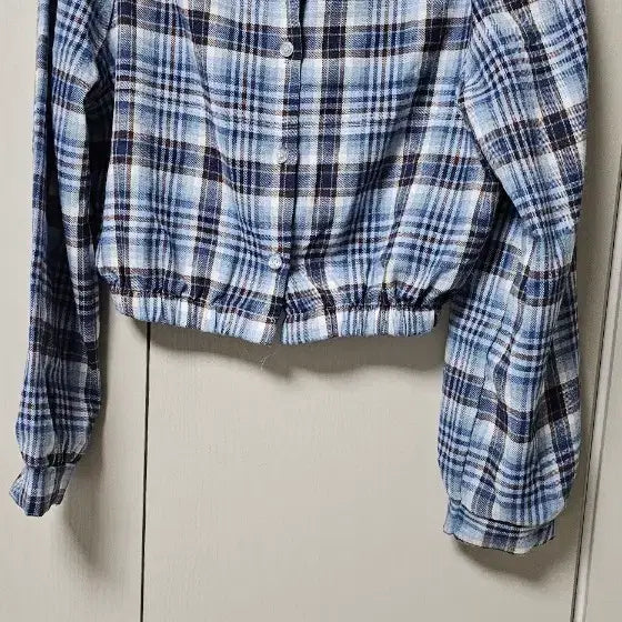[BUNJANG] Checkered Cropped Blouse / 체크무늬 크롭 블라우스
