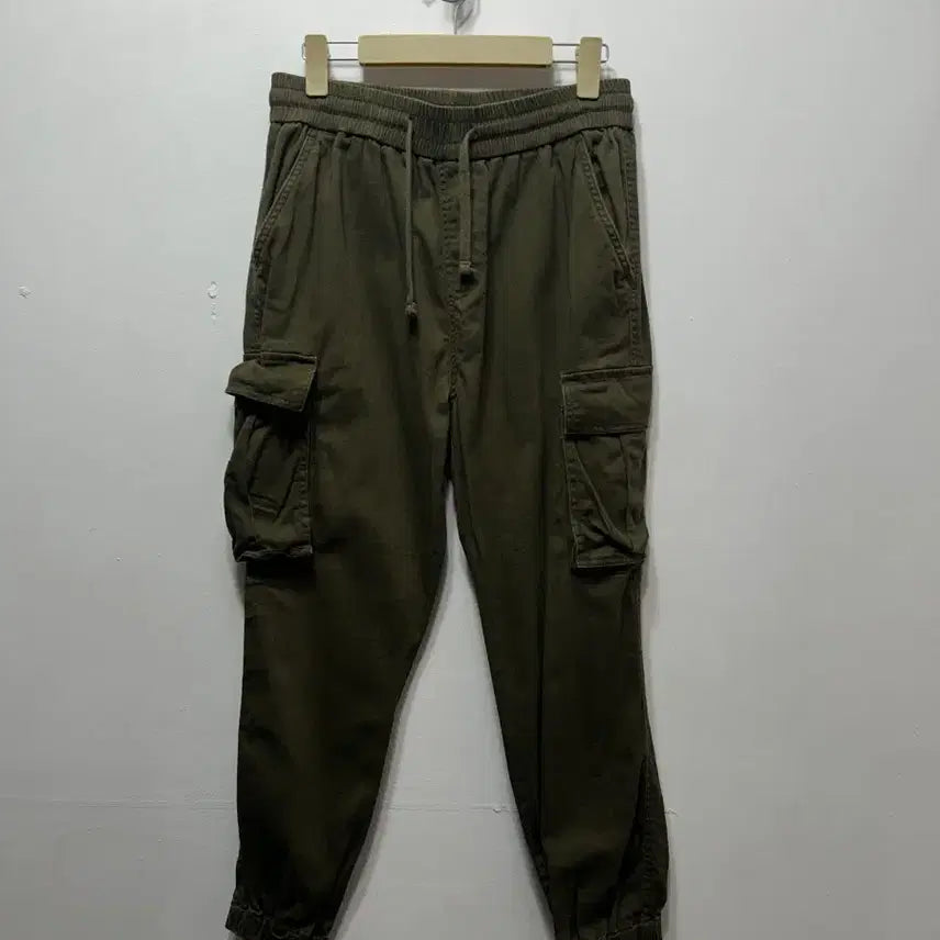 [BUNJANG] Khaki Cargo Jogger Pants - L / 카키색 카고 조거 팬츠 L