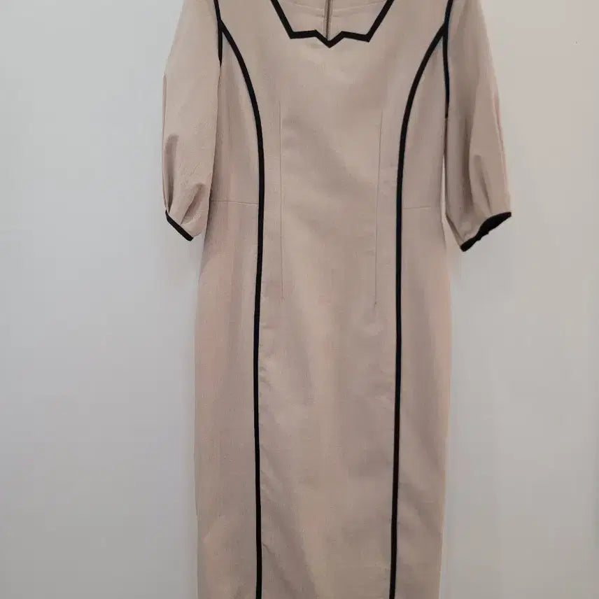 [BUNJANG] Mojo. S.Phine Color-Block Square Neck Dress / 모조에스핀 배색 라인 스퀘어넥 원피스 55사이즈