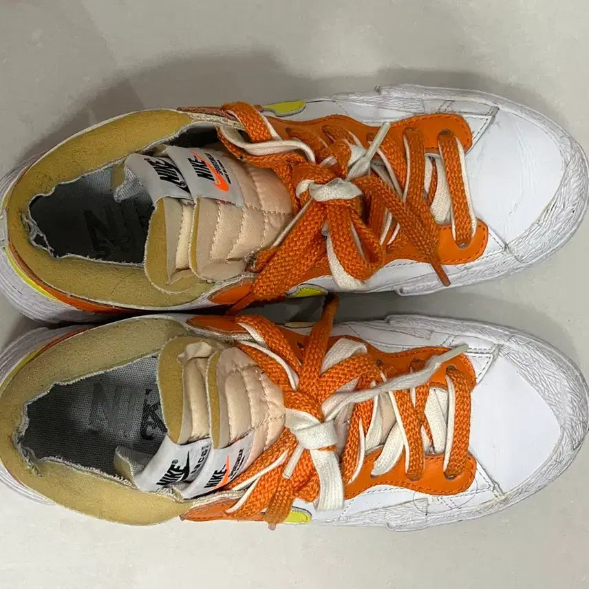 [BUNJANG] Nike x Sacai Blazer Low Sneakers (Size 245) / 나이키 사카이 블레이저 245