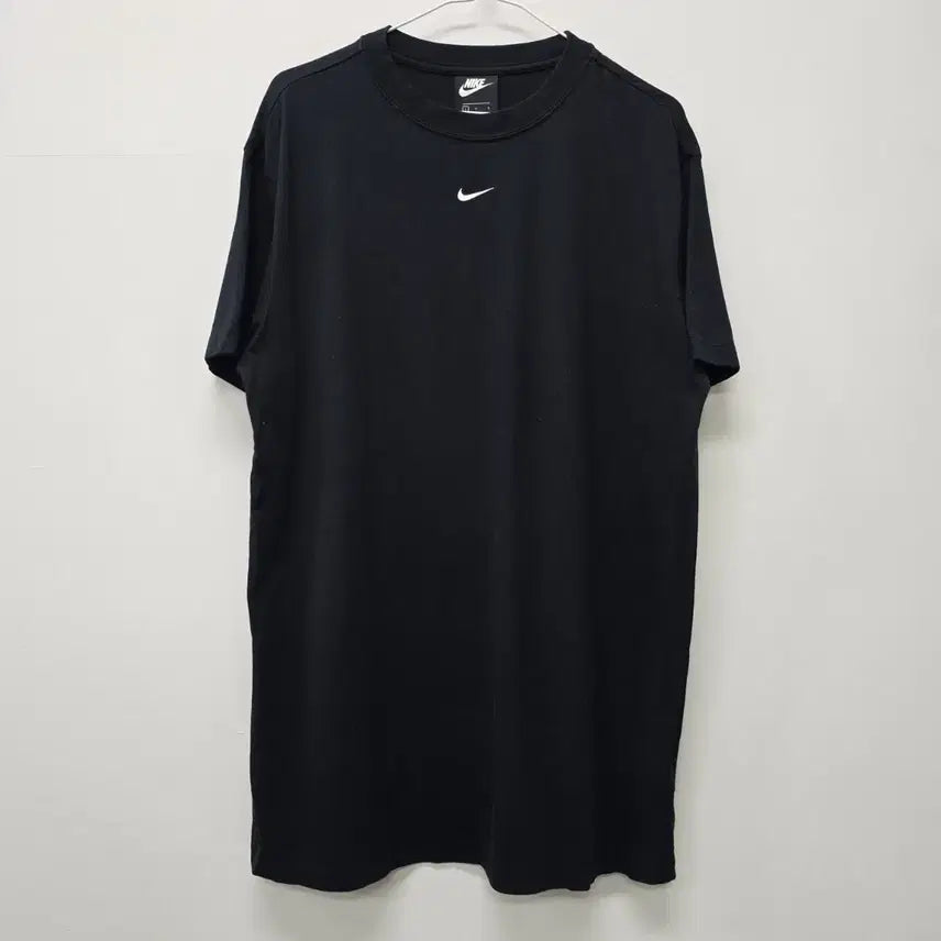 [BUNJANG] Nike Round Neck T-Shirt Size 105 / 나이키 105사이즈 라운드티/3929/더본
