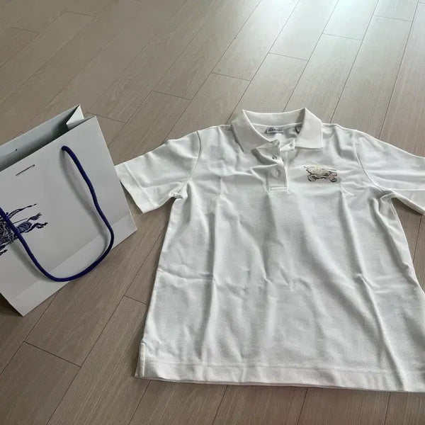 [BUNJANG] Burberry White Polo Shirt Size S / (새것)버버리 코리아 정품 25년 여름상품 화이트 카라티 S