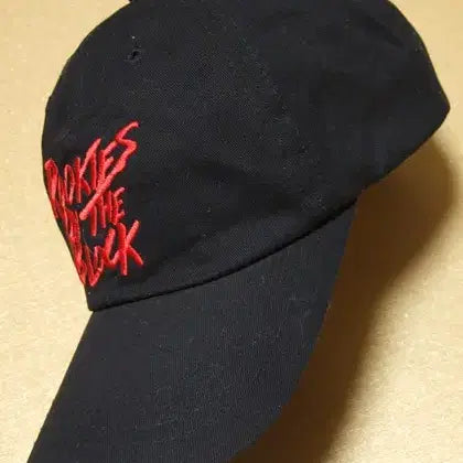 [BUNJANG] Rocker Under Block Lettering Bucket Hat / 로키언더블락 레터링 챙모자 F