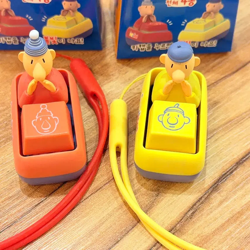 [BUNJANG] Pat & Mat Character Keychain / 패트와매트 키캡 키링