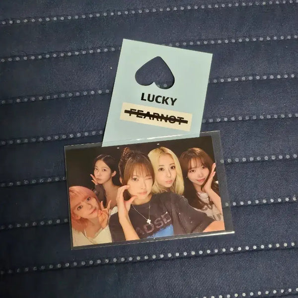 [BUNJANG] LE SSERAFIM FEARLESS Pure Bloom Concert FEARNOT Zone Lucky Draw Photocard / 르세라핌 퓨어플로우 콘서트 피어나존 럭키 포카