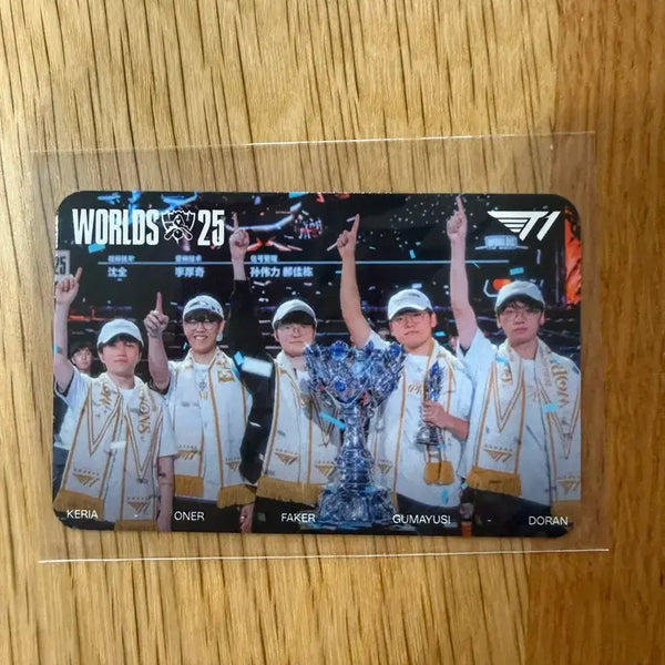 [BUNJANG] T1 2025 World Championship Commemorative Group Photocard / T1 25 롤드컵 우승 기념 단체 포토카드