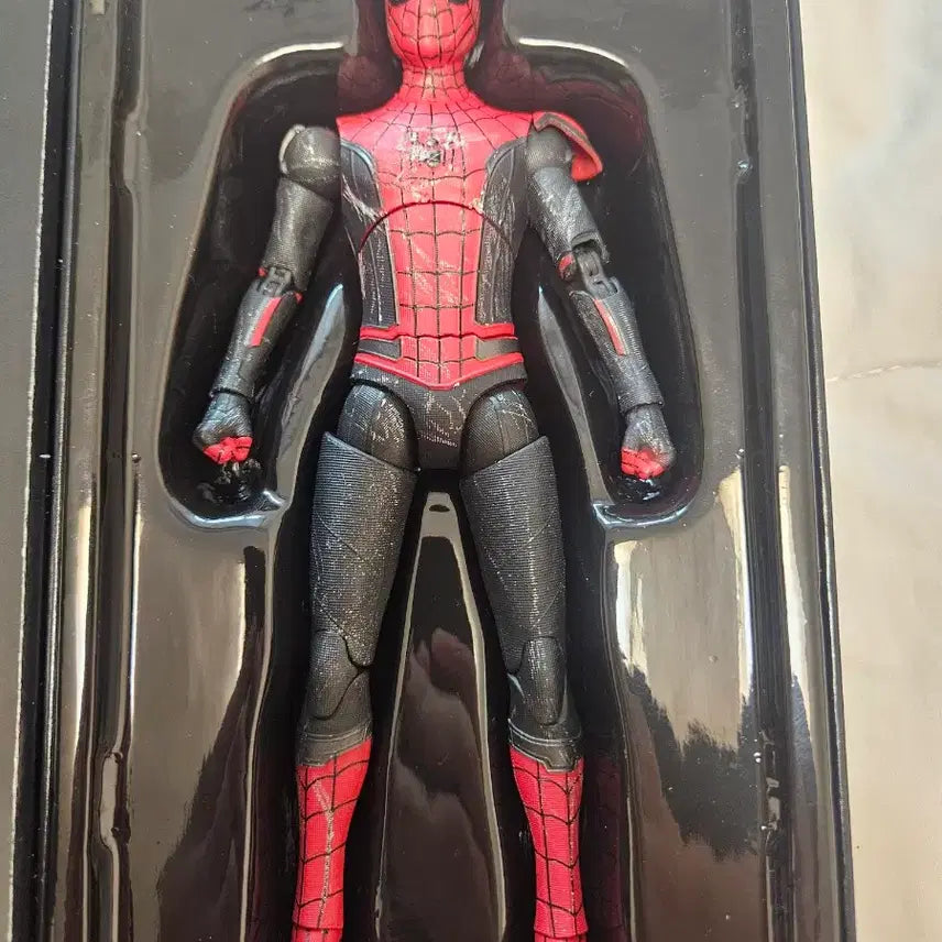 [BUNJANG] ZD Toys Spider-Man Damage Custom Action Figure / ZD토이즈 스파이더맨 데미지 커스텀