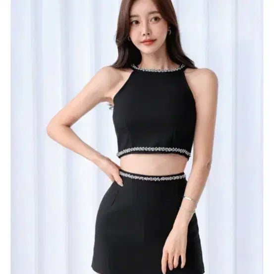 [BUNJANG] TNANI Elbat Beaded Two-Piece Set Black / TNANI 엘바트 비즈 투피스 세트 블랙