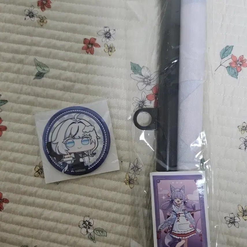 [BUNJANG] Shibuki Tapestry & Rin Can Badge Set / 시부키 태피스트리&린 캔뱃지