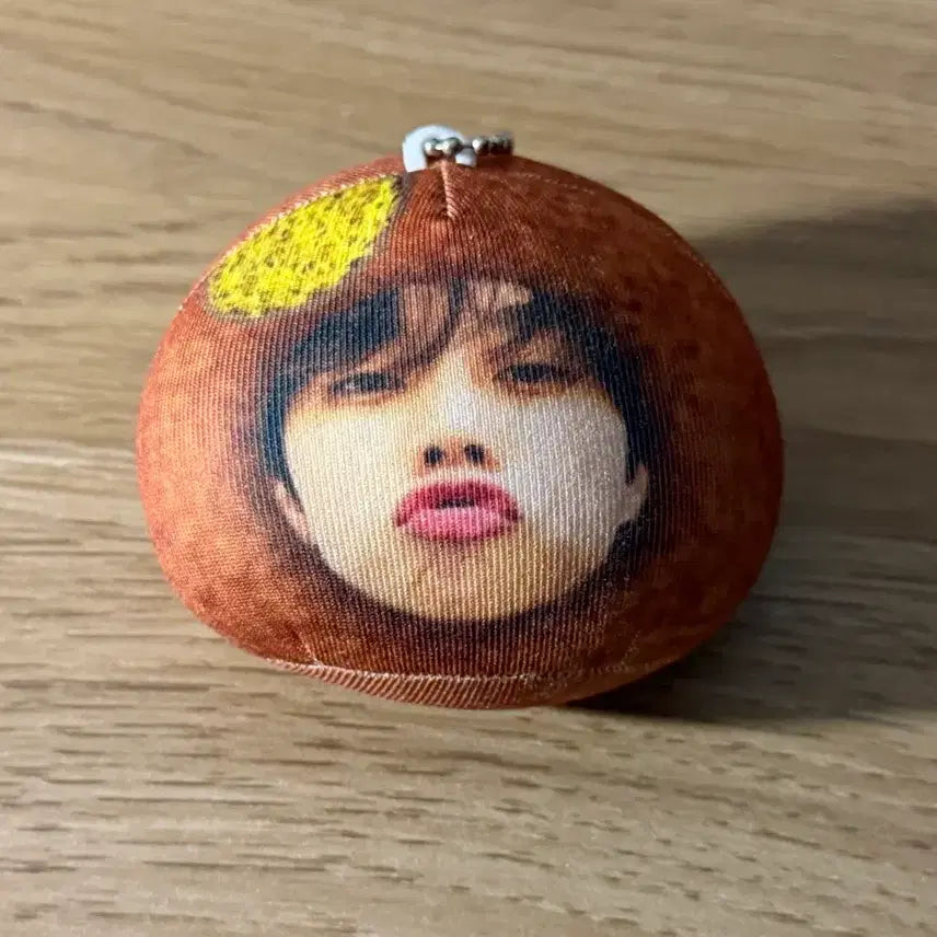 [BUNJANG] The Boyz Sunwoo Mallow Cushion Keyring (DuJJonTton) / 더보이즈 선우 말랑쿠션키링 (두쫀떤) 팔아요