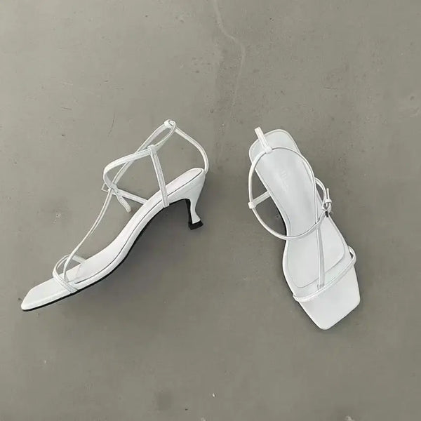 [BUNJANG] Lambskin Strap Heels White Size 250 / Table 양가죽스트랩힐 250 화이트 새상품