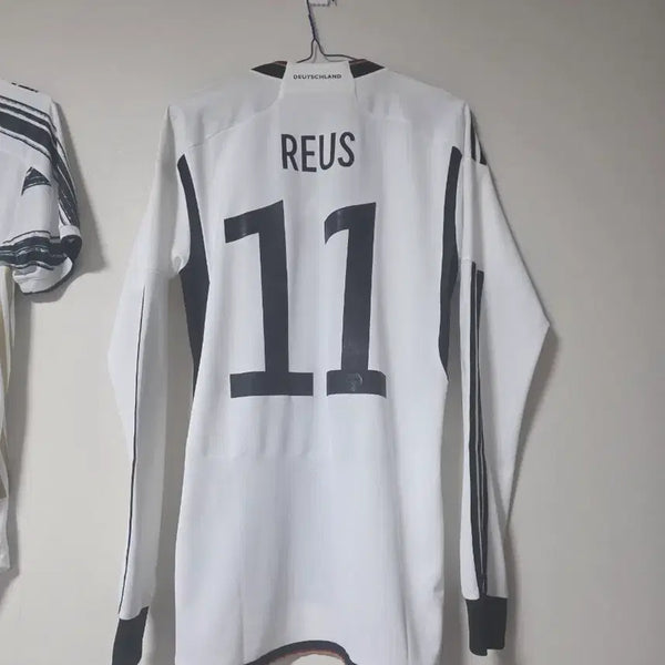 [BUNJANG] Adidas 22/24 Germany National Team Reissue Müller Long Sleeve Jersey Size S (95) / 22/24독일 국대 로이스 유니폼 롱슬러브 판매95S/상태좋음택