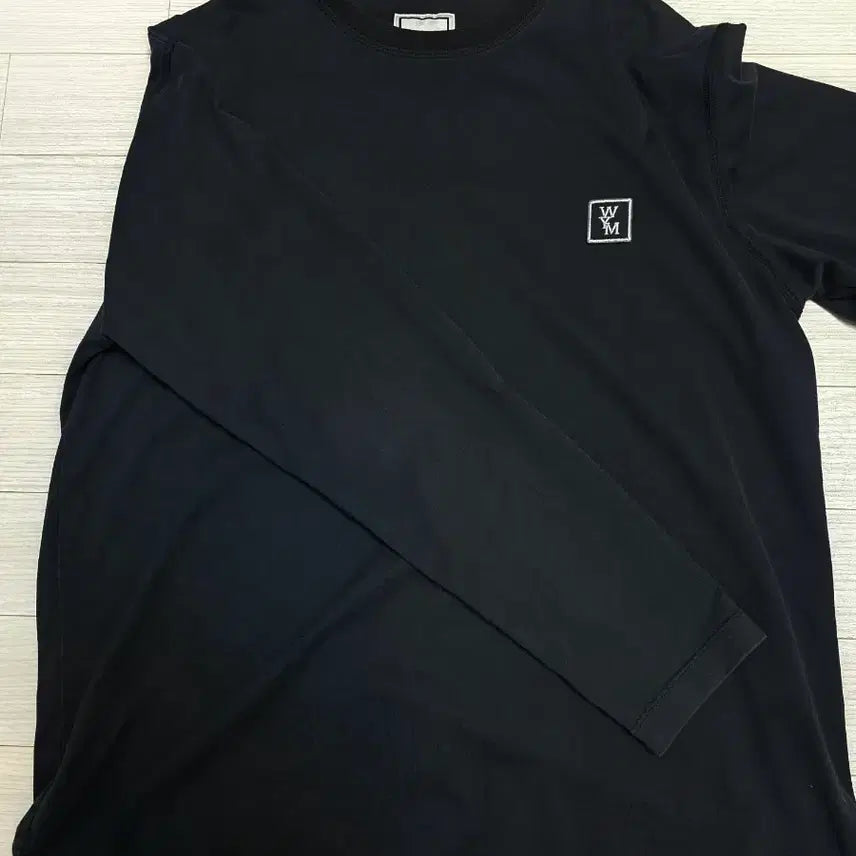 [BUNJANG] Wooyoungmi 23FW Black Logo Long Sleeve Black Size 48 / [우영미] 23FW 백로고 롱슬리브 블랙 48사이즈