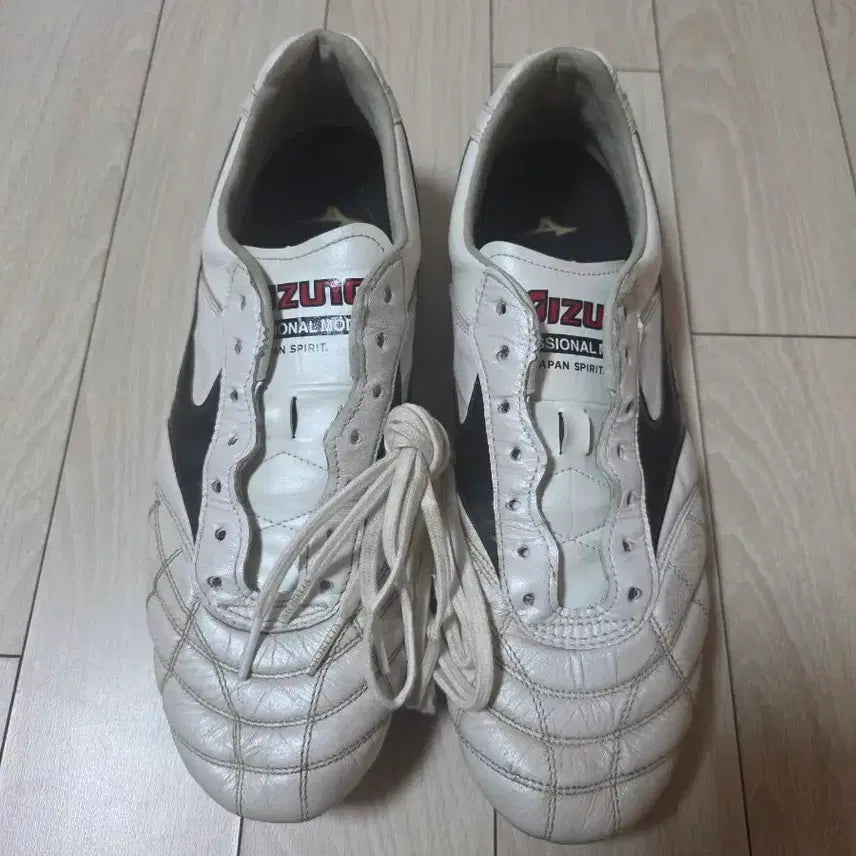[BUNJANG] Mizuno Morelia Japan Stitching MD Soccer Cleats / 미즈노 모렐리아 재팬 스티칭 MD 285 판매합니다