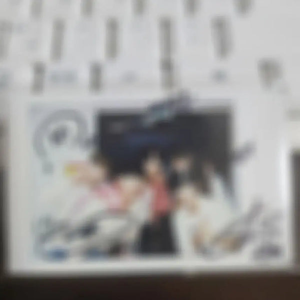 [BUNJANG] Tiot 5 Members Signed Polaroids / 티아이오티 5인 단체 싸인 폴라