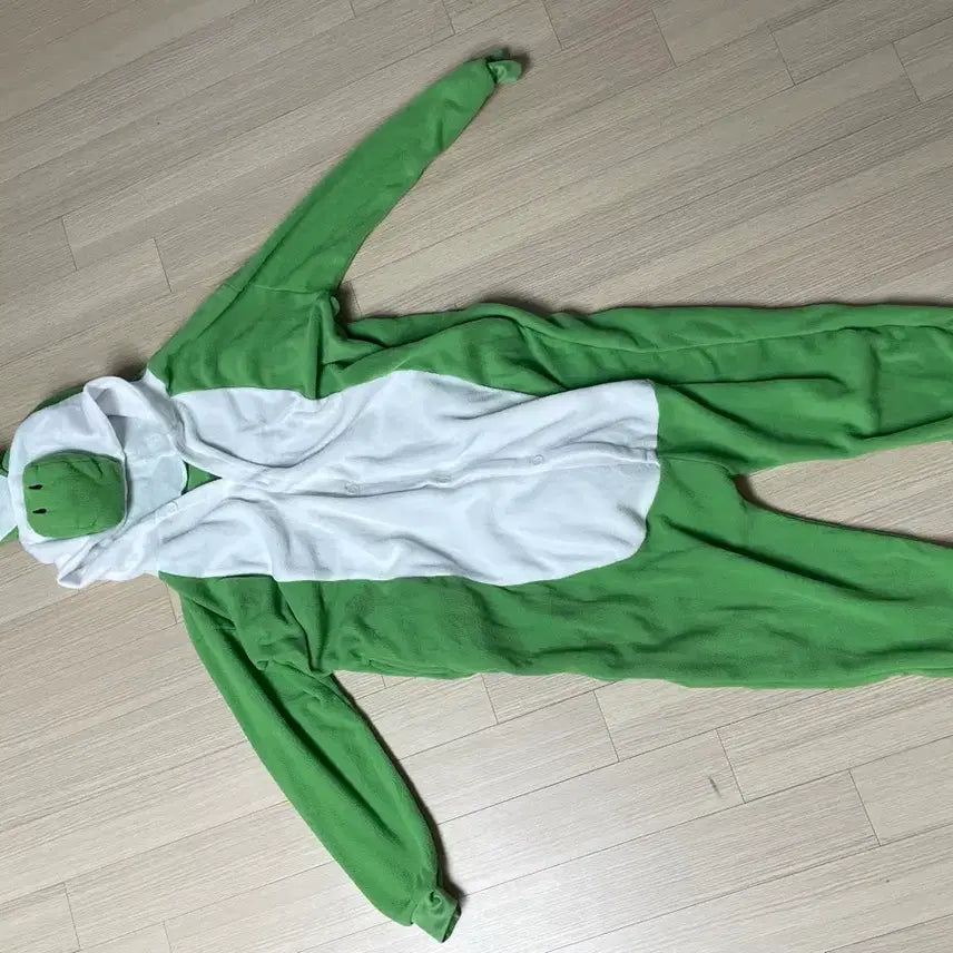 [BUNJANG] Super Mario Yoshi Cosplay Pajamas (Size M) / 슈퍼마리오 요시 코스프레 잠옷 M사이즈 판매
