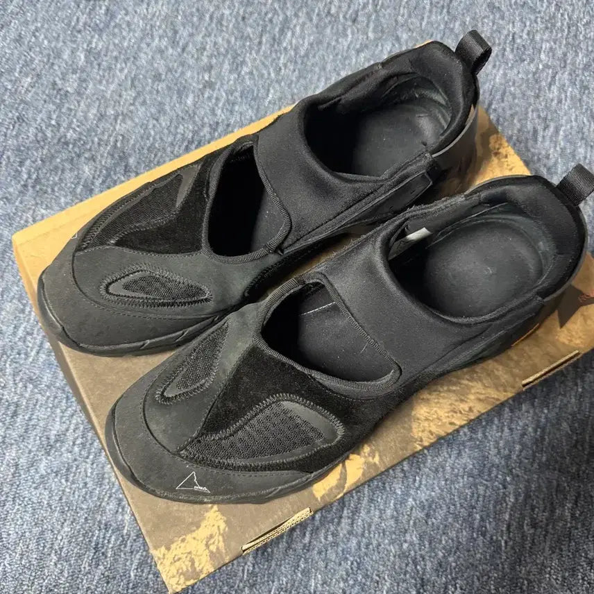 [BUNJANG] ROA Hiking Sandals Rosas / 로아 하이킹 샌들 로제스 43