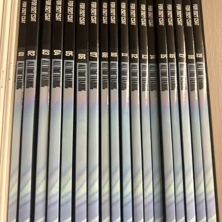 [BUNJANG] Otaekmin English Weekly Magazine Set (20 Volumes) / 오택민T 영어 주간지 20권 일괄판매