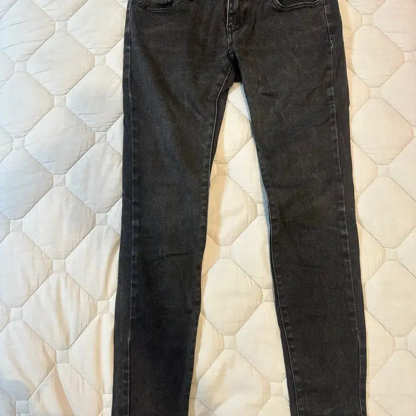 [BUNJANG] Beanpole Black Skinny Jeans / 빈폴 블랙 스키니진