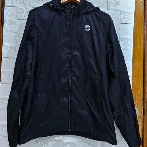 [BUNJANG] K-Swiss Black Windbreaker Jumper M / KSWISS 바람막이 점퍼 블랙 M