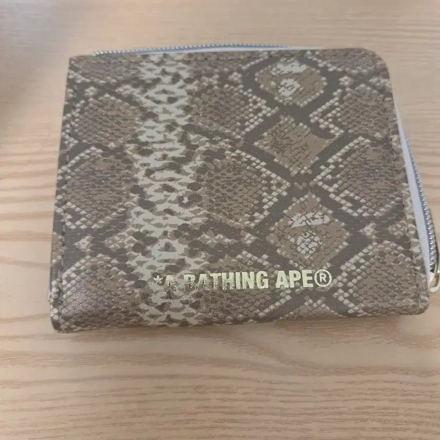[BUNJANG] BAPE Snake Pattern Wallet / 베이프 스네이크 패턴 지갑