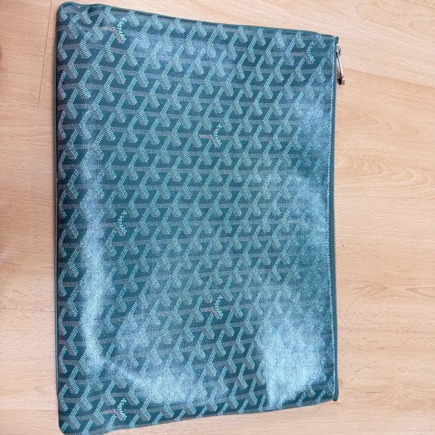 [BUNJANG] Goyard Saint Louis Clutch GM Green / 고야드 생루이 클러치백 그린gm
