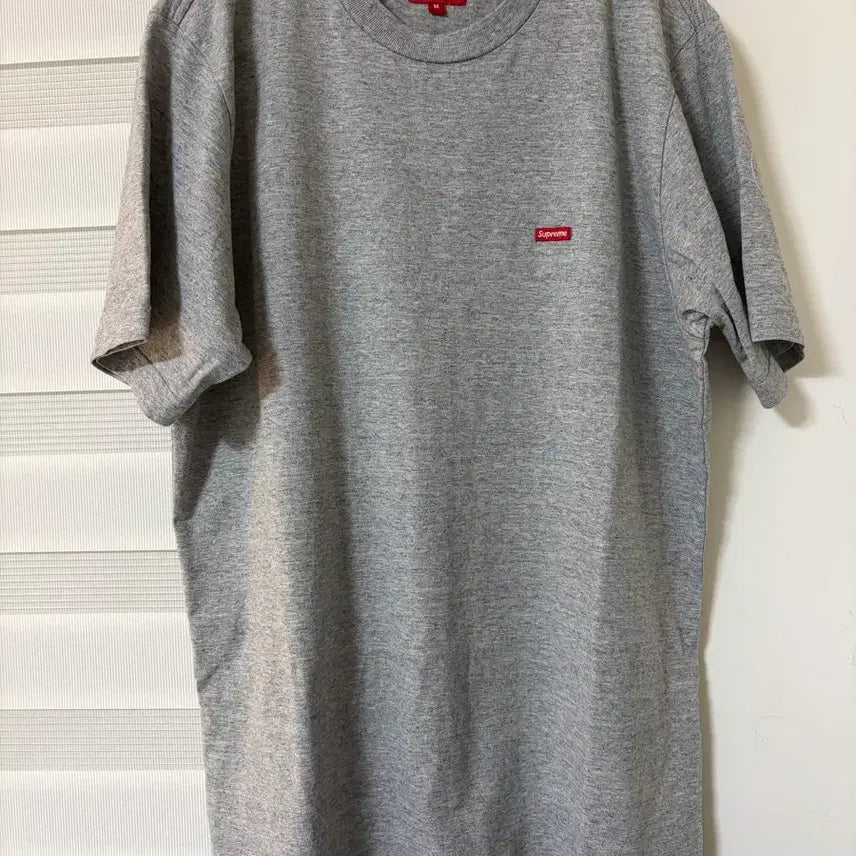 [BUNJANG] Supreme Small Box Logo T-Shirt FW24 / [M] 24fw 슈프림 스몰박스 티