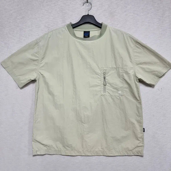 [BUNJANG] Underuse Nylon T-Shirt Beige Size M / 언더유스 나일론 티셔츠 남자100사이즈ㅡ0430