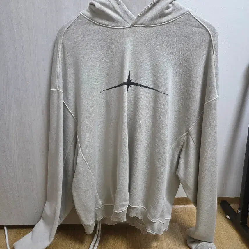 [BUNJANG] SHOP MERCH Hoodie Beige / SHOP MERCH HOODIE beige 후드티