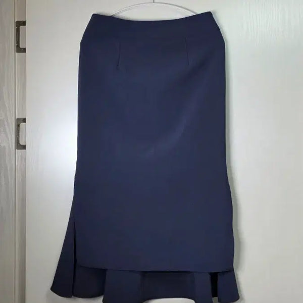 [BUNJANG] Mermaid Slit Long Skirt Navy / 머메이드 슬릿 롱스커트 / 네이비 66
