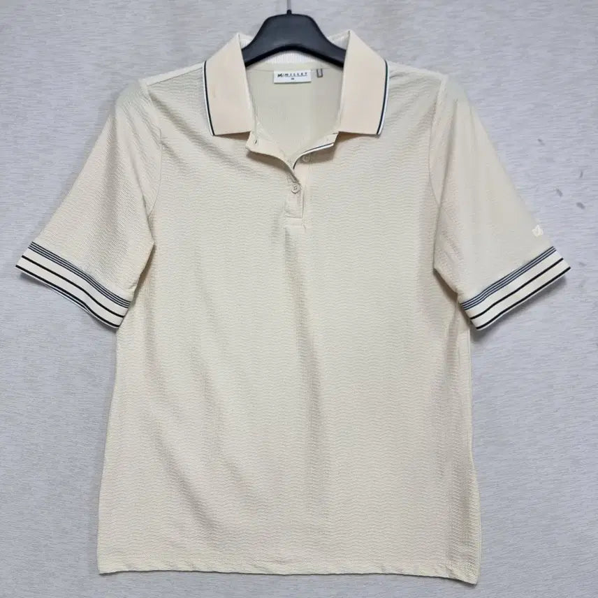 [BUNJANG] Millet Spandex Polo Shirt Women's Size 66 / 밀레 스판 카라티 여자66사이즈ㅡ0430