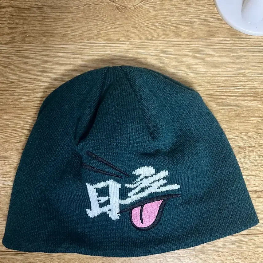 [BUNJANG] Darkroom Studio x Dooly Darkroom Beanie / 다크룸 스튜디오 x 둘리 암실 비니