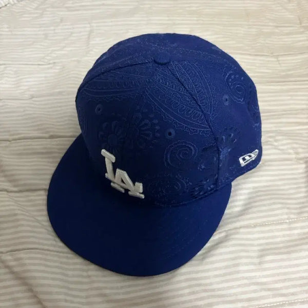 [BUNJANG] New Era LA Dodgers Paisley Pattern Blue Cap / [758] 뉴에라 LA 다저스 페이즐리 패턴 블루 캡