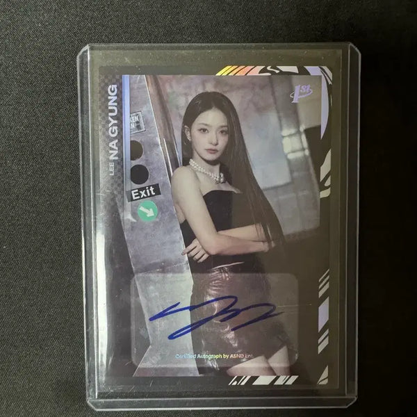 [BUNJANG] FROMIS_9 Lee Nagyung Autographed Photocard / 테레카 프로미스나인 이나경 오토(싸인) 카드