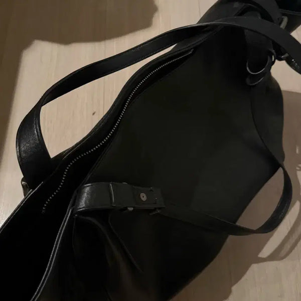 [BUNJANG] Black Leather Shoulder Bag / 토트백