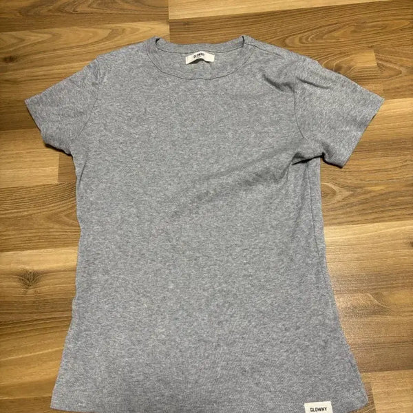 [BUNJANG] Gloomy Classic Short Sleeve T-Shirt / 글로니 클래식 반팔