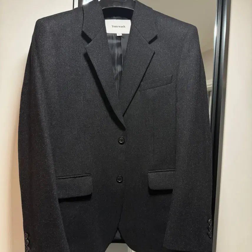 [BUNJANG] Tonywack Signature 2-Button Blazer / 토니웩 2버튼 시그니처 블레이저
