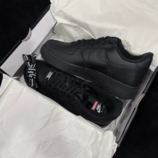 [BUNJANG] Supreme x Nike Air Force 1 Low Black Sneakers (275mm, 280mm) / 슈프림 에어포스 275,280 새상품 블랙