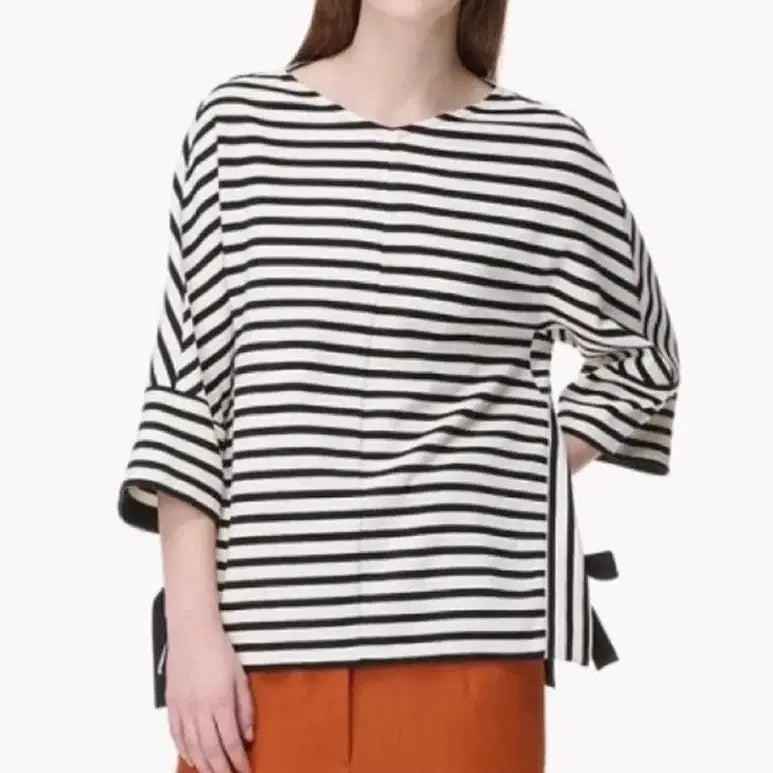 [BUNJANG] TIME Ribbons Stripe T-Shirt / 타임 리본 스트라이프 티셔츠