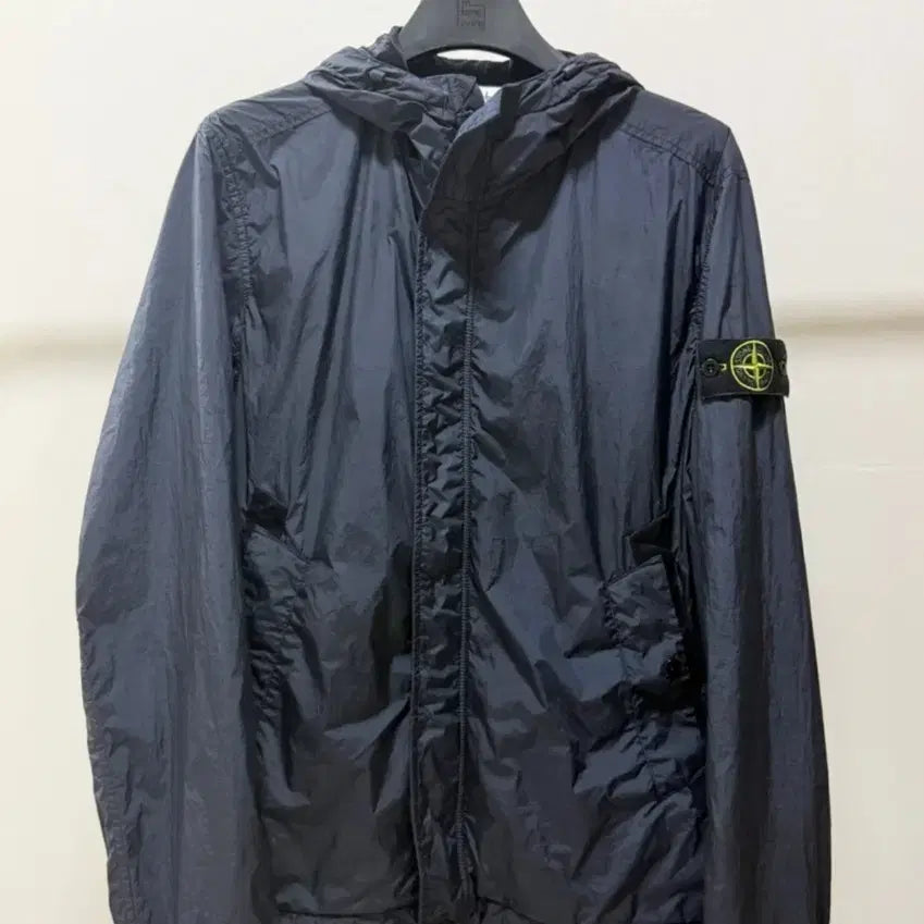 [BUNJANG] Stone Island 25ss Crinkle Labs Jacket / 25ss 스톤아일랜드크링클랩스 바람막이