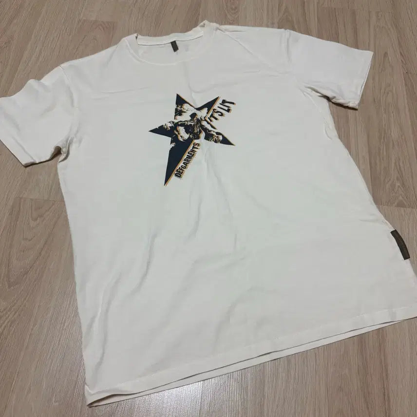 [BUNJANG] DEFEUNTS Short Sleeve T-Shirt Beige M / 데프가먼츠 반팔 M 베이지 한번도안입음